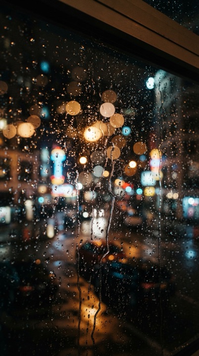Example of the Rainy Window Bokeh style