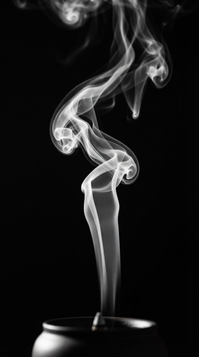 Example of the Smoke Drift on Black style